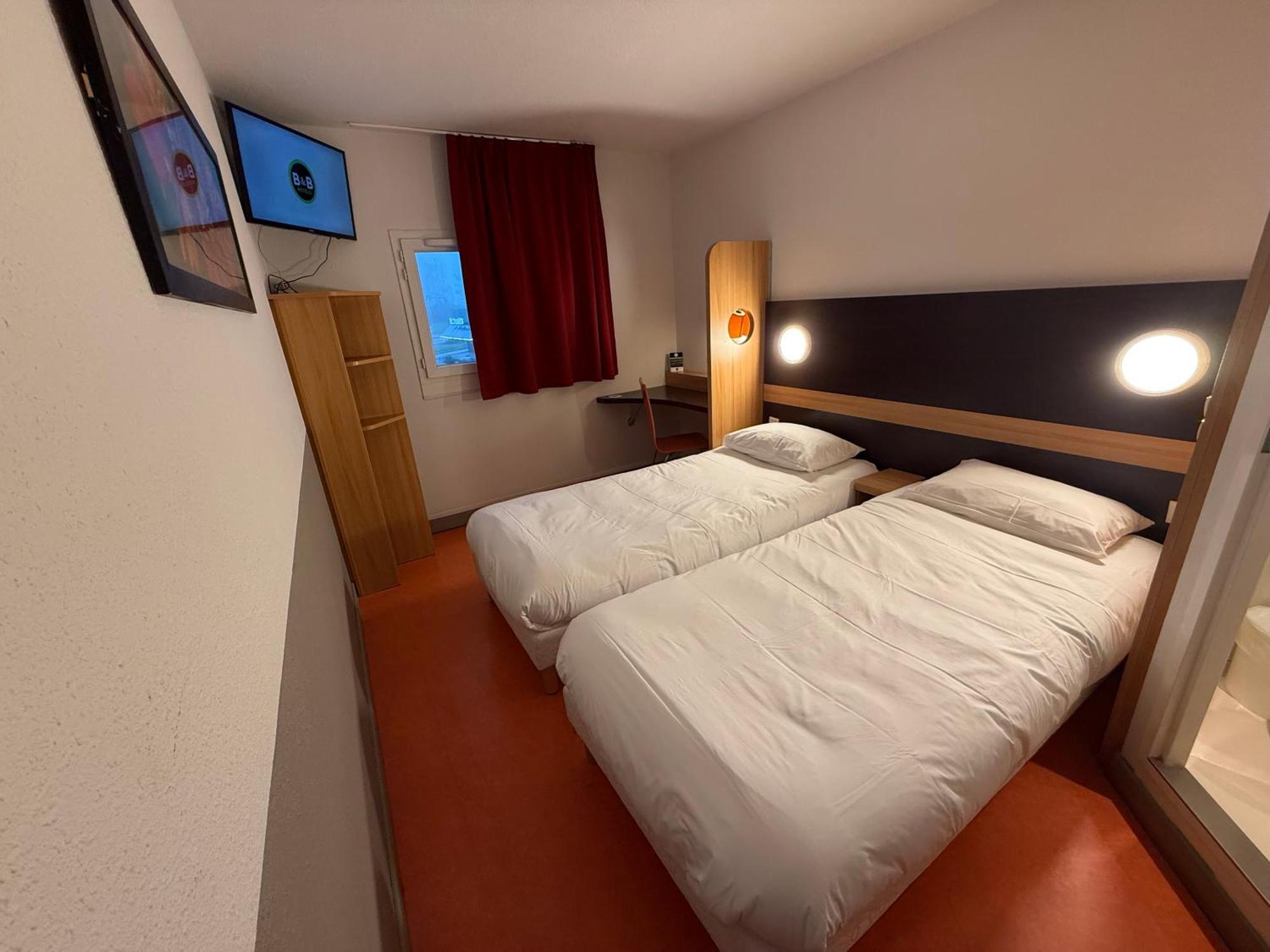 B&B Hotel Lisieux Parc Des Expositions Dış mekan fotoğraf