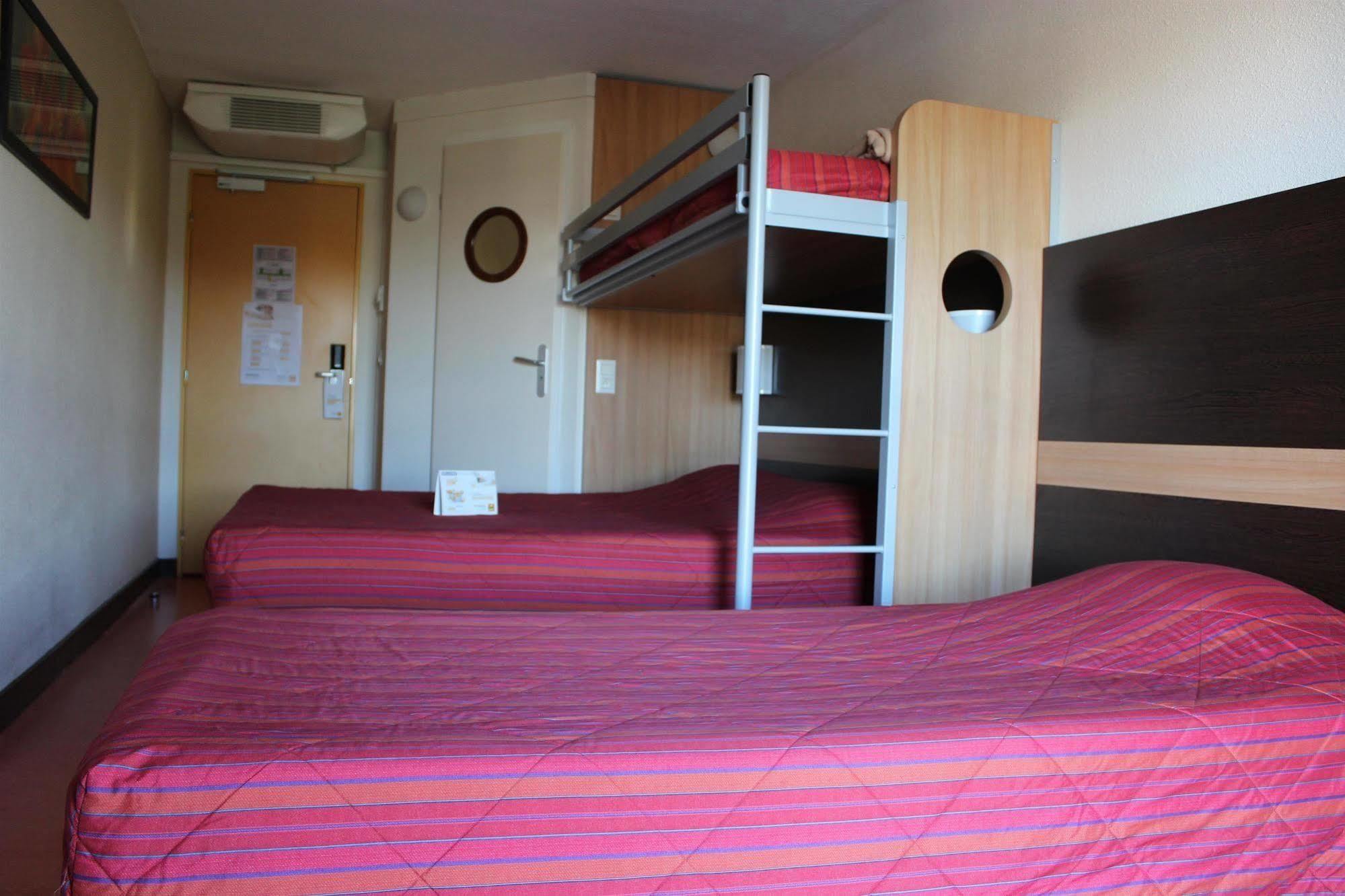 B&B Hotel Lisieux Parc Des Expositions Dış mekan fotoğraf